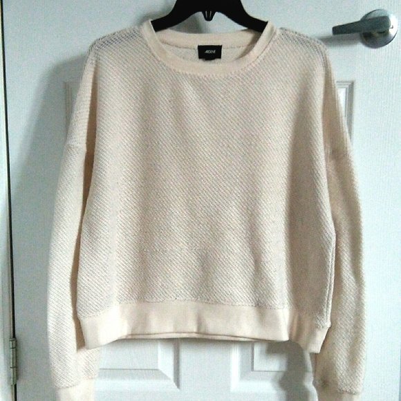 Cream Drop Shoulder Knit Sweater - Picture 2 of 5